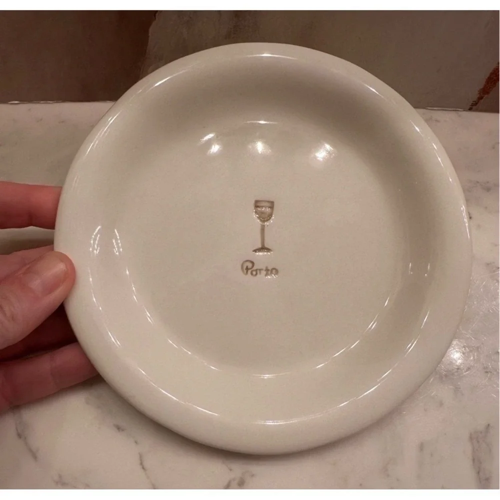 Williams Sonoma Red‎ Wine Series Burgundy/Porto Canapé/Appetizer Plates Set of 2